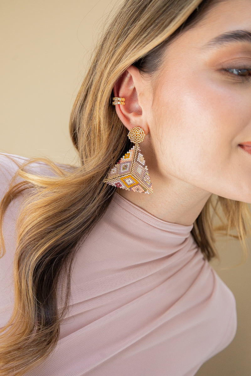 Arete Miyuki Safiya